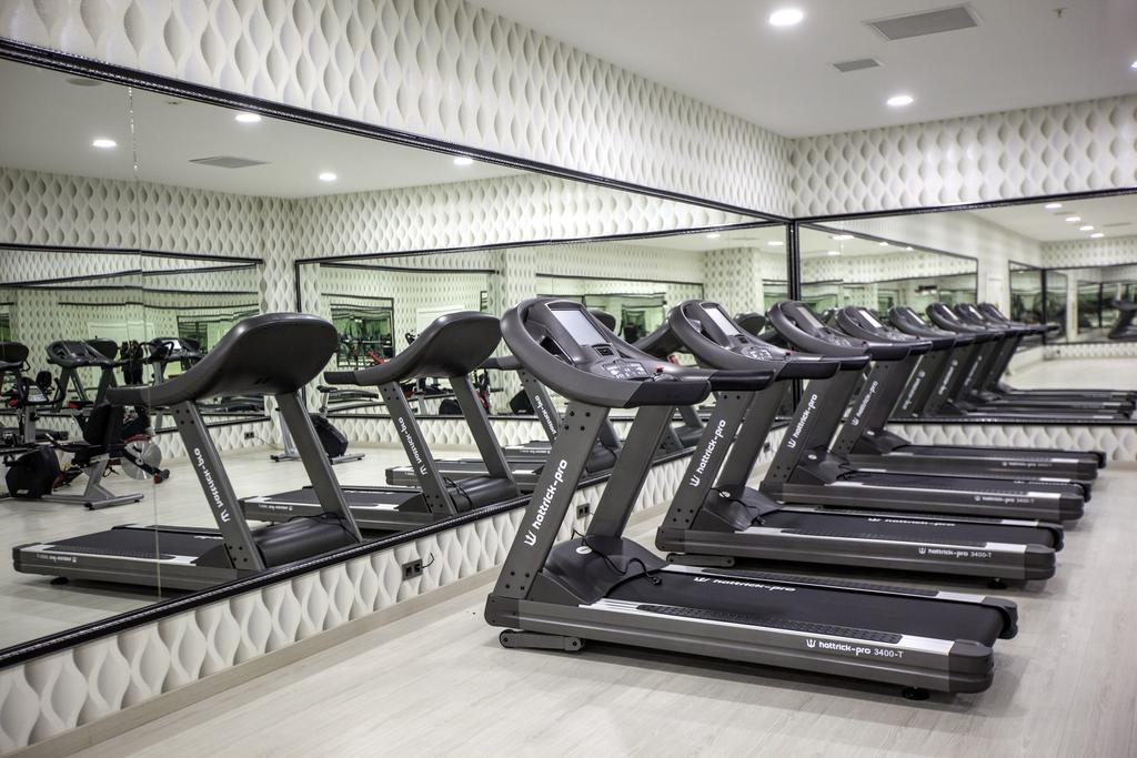 Mitannia Regency Hotel ดิยาร์บาคีร์ ภายนอก รูปภาพ