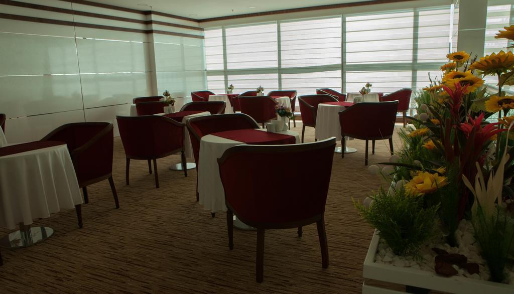 Mitannia Regency Hotel ดิยาร์บาคีร์ ภายนอก รูปภาพ