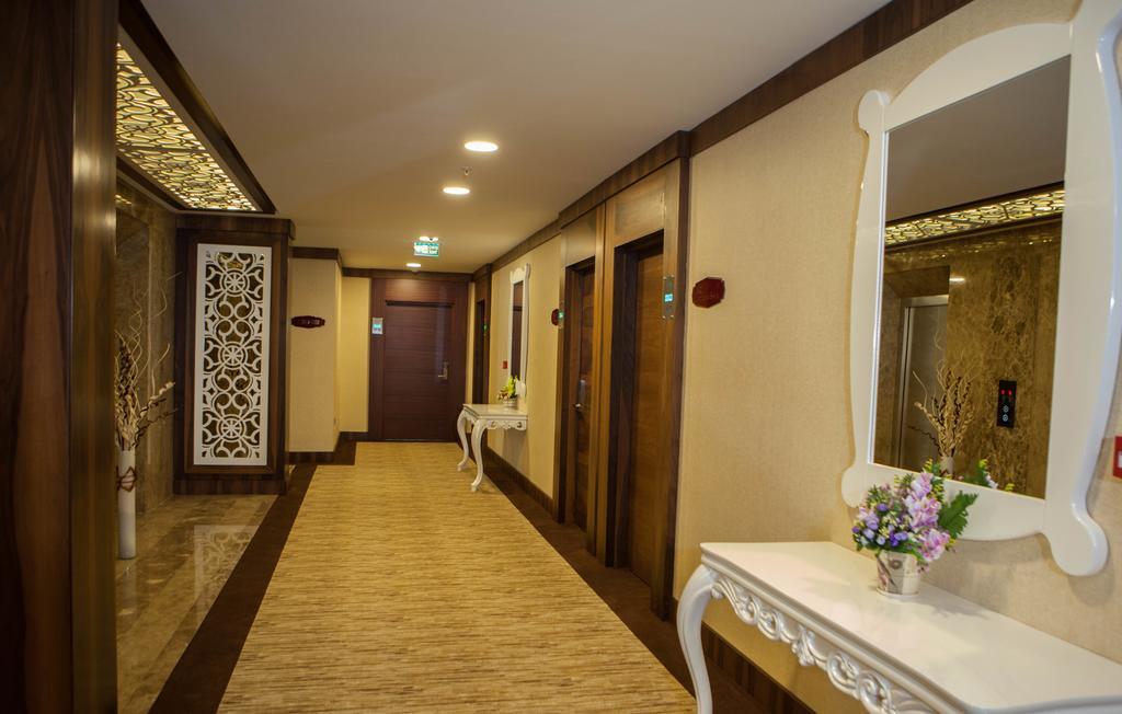 Mitannia Regency Hotel ดิยาร์บาคีร์ ภายนอก รูปภาพ